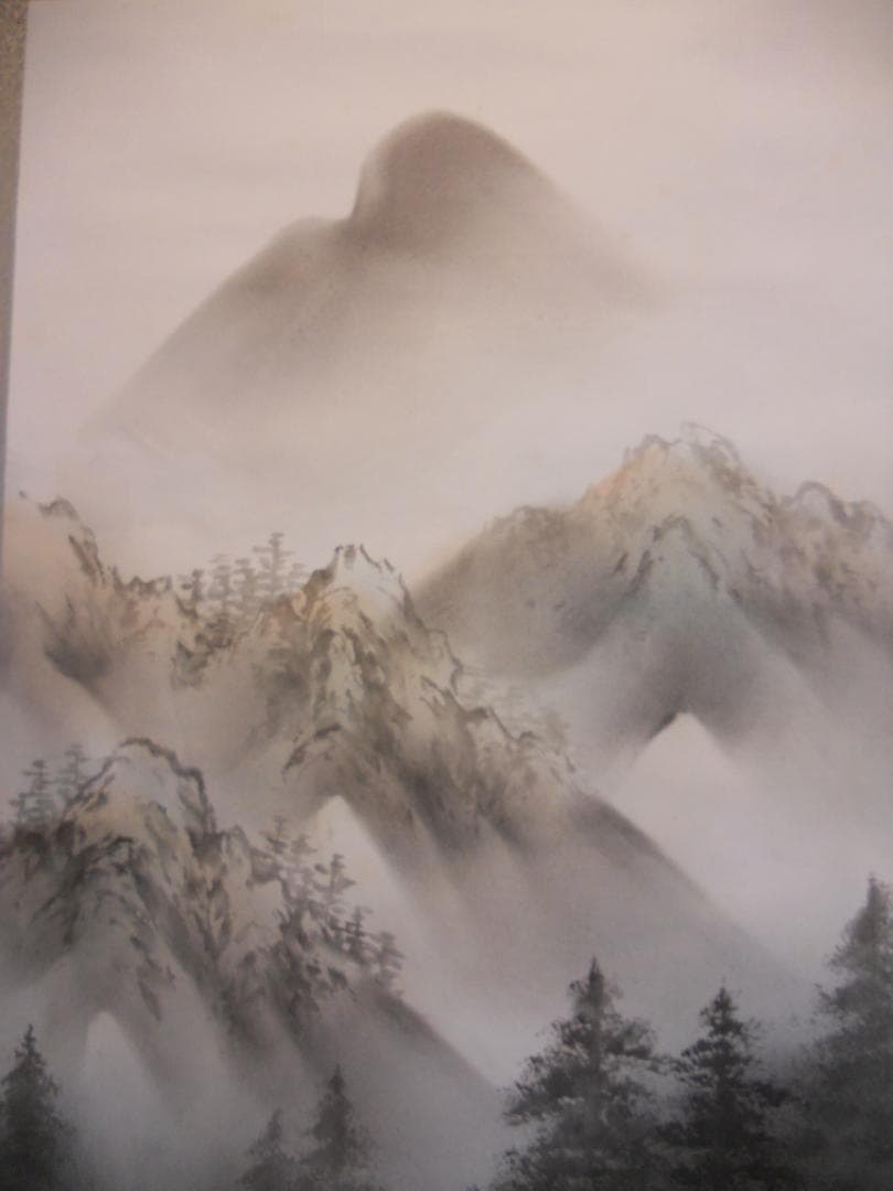 掛け軸 芳水 彩色山水 絹本 希少 軸装 茶道具 掛軸 美品 です。