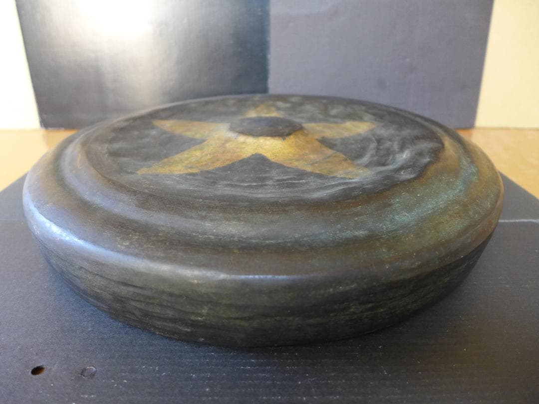 時代物　明治大正期頃？　大変古い銅鑼　度鑼 古銅　鍛金作り　桴付き 茶道　骨董