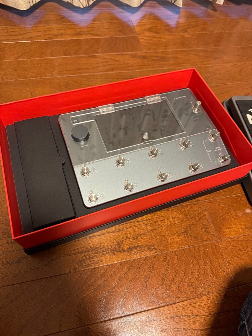 【美品】Neural DSP Quad Cortex 専用ペダルSP1-ND付き