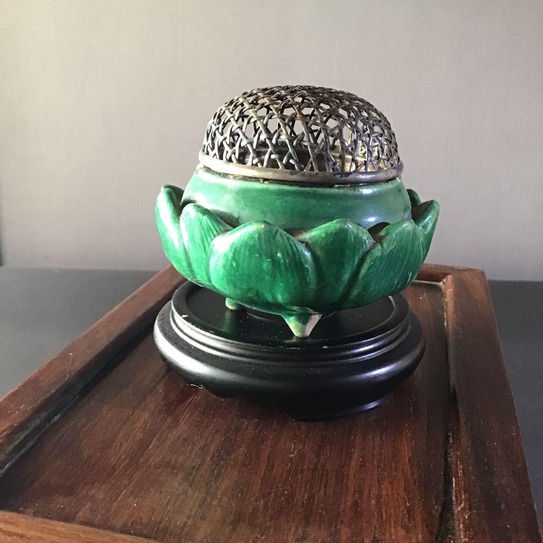 緑秞花弁　銀火屋　香炉　明朝期