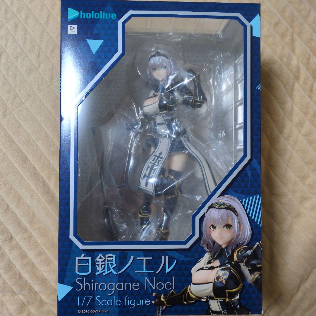 白銀ノエル　1/7　フィギュア