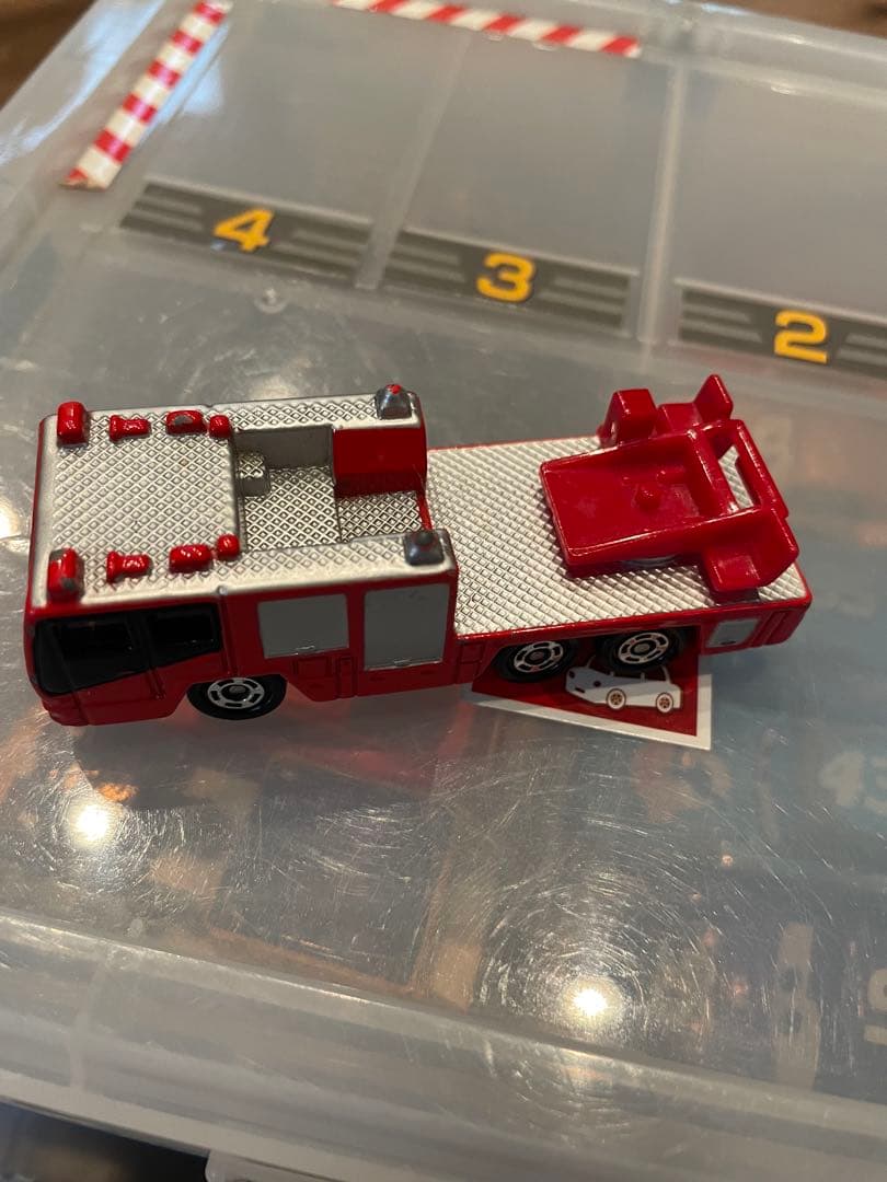 トミカ約60台まとめ売り　カーズキャラクター含む