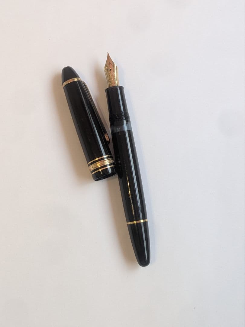 モンブラン　マイスターシュテュック146　14金　細字　全金