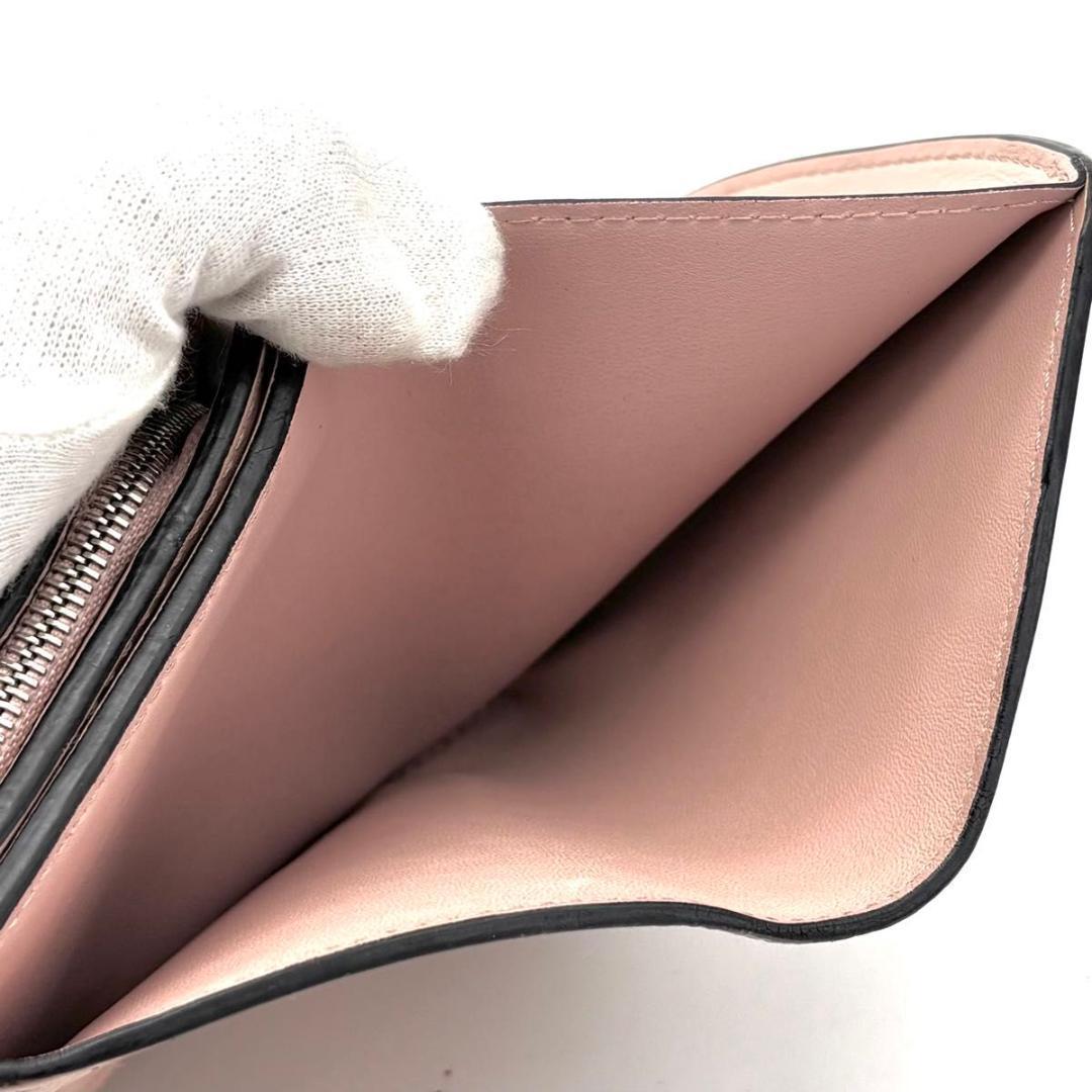 ルイヴィトン マヒナ ポルトフォイユ イリス コンパクト ピンク 二つ折り財布
