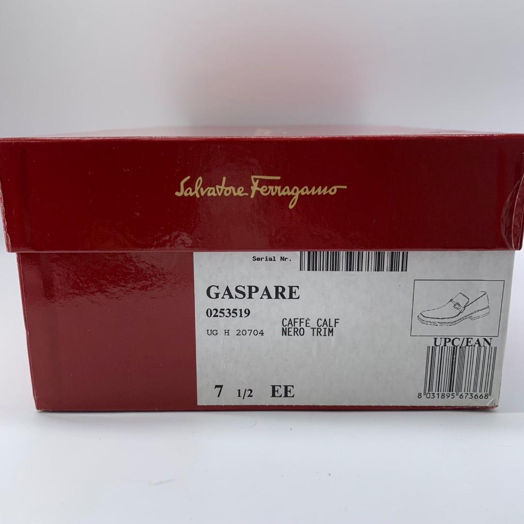 未使用級✨サルヴァトレーフェラガモ シューズ シルバー金具 26.5cm