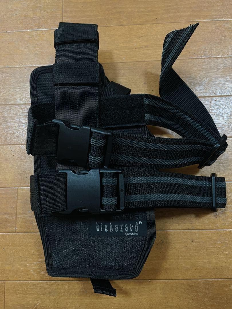 バイオハザード4 レオン アサルトレッグバッグ ホルスター バッグ 希少 廃盤