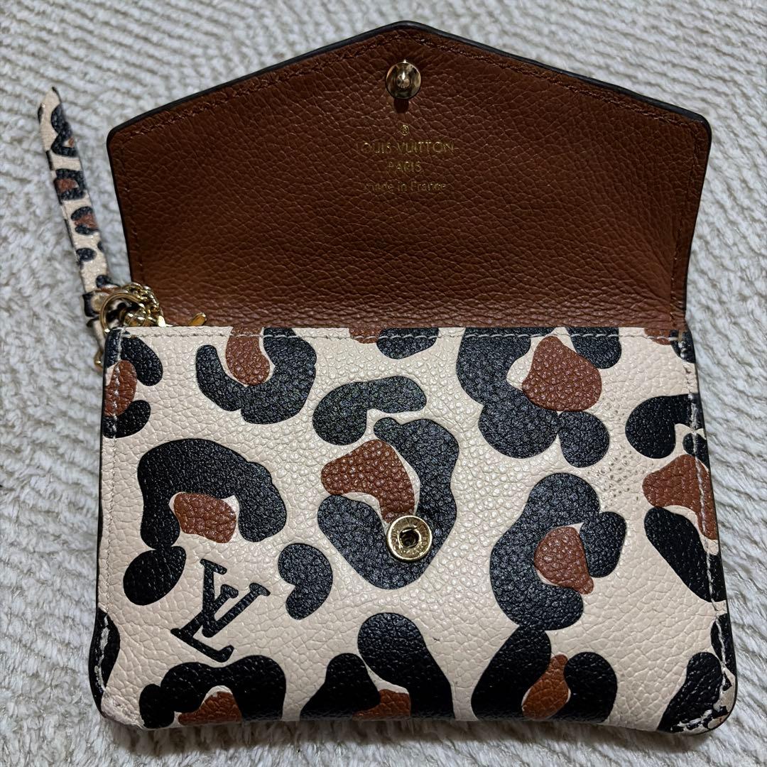 Louis Vuitton ヒョウ柄三つ折り財布
