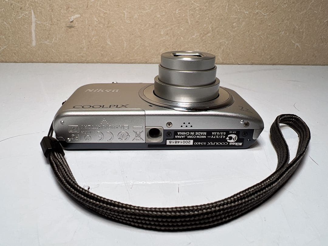 Nikon COOLPIX S3400 シルバー コンパクトデジタルカメラ