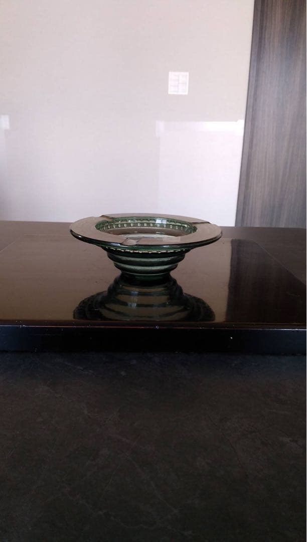 レトロガラス灰皿　昭和レトロ　古道具　プレスガラス　ビンテージ