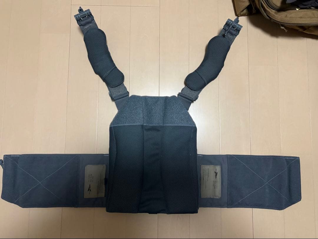 個人装備 Firstspear Strandhogg v2