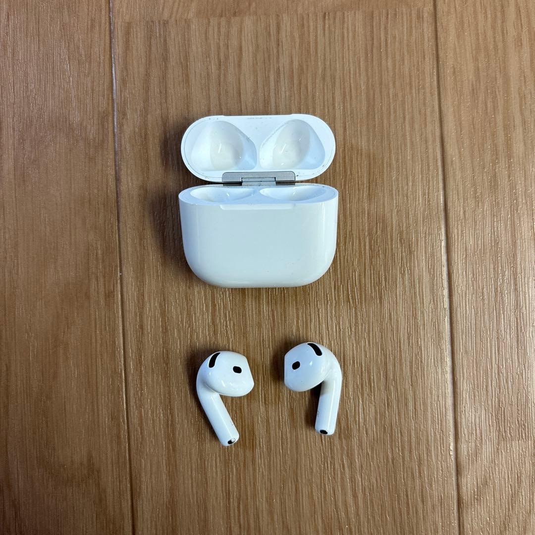 Apple 正規品 AirPods 4