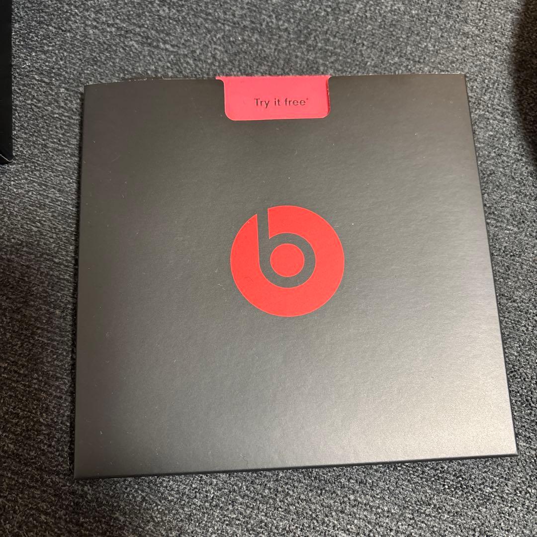 Beats SOLO3 ワイヤレスヘッドホン ブラック