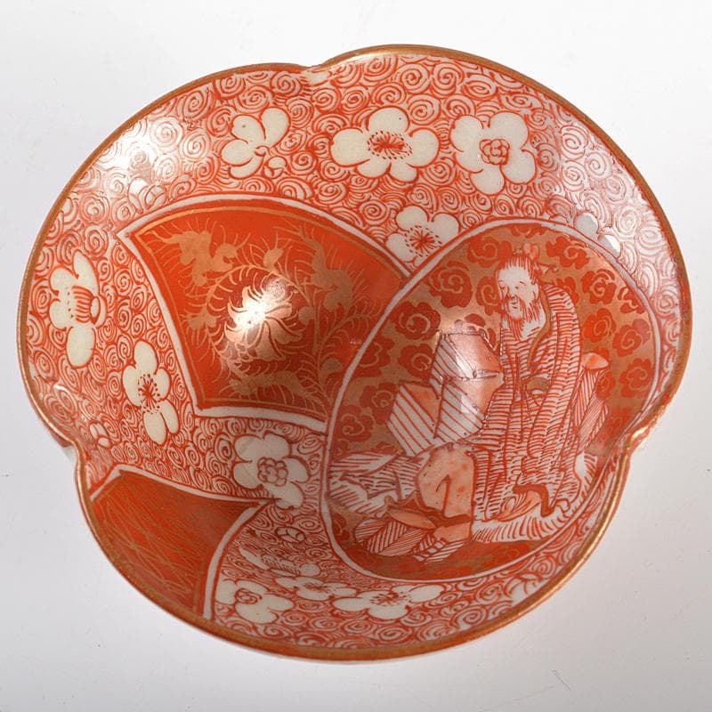 りんぞう　九谷焼　赤絵金彩　花唐草人物文　輪花盃　V　R6623