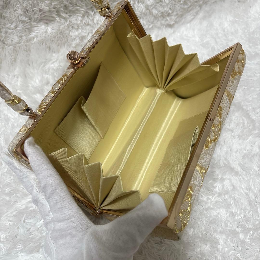 【美品✨】エレガント　ゴールド　和装用バッグ　自立型　フォーマル　結婚式　お祝い