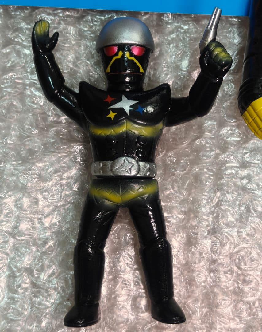 ギルハカイダー　メディコムトイ