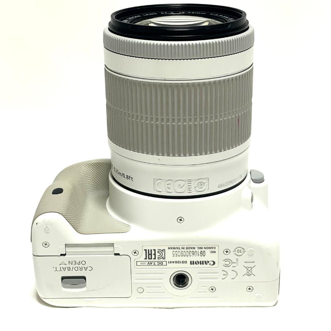 大人気のホワイト❣️ Canon EOS Kiss X7 手ブレ補正レンズ付属