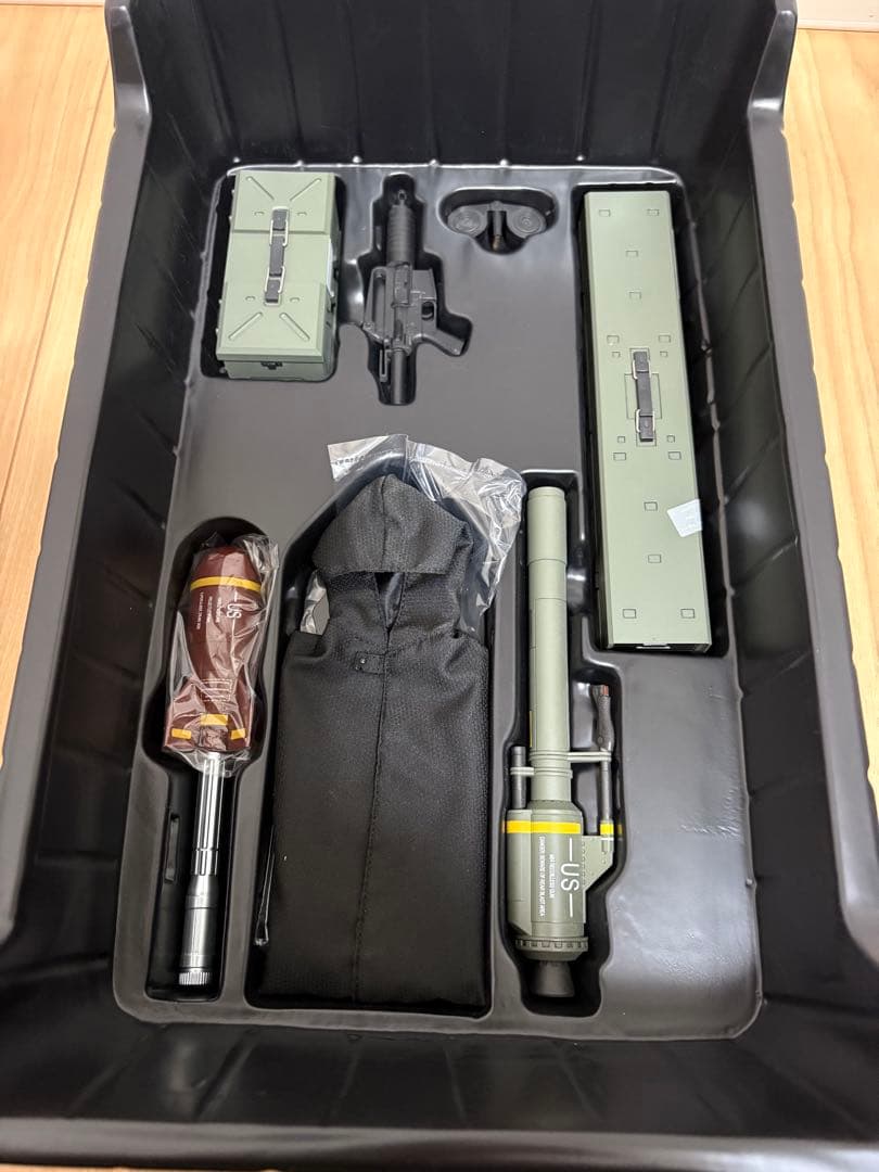 ホットトイズ　メタルギアソリッド3 1/6 ザ・ボス　MGS3 THE BOSS