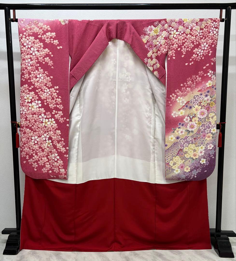 振り袖　フルセット　長襦袢付　ピンク　成人式　金彩加工　刺繍入り　銀通し　704