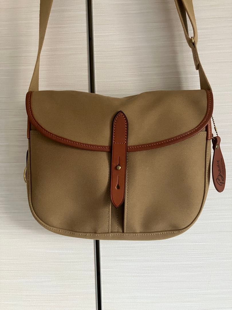 Brady STOUR ショルダーバッグ