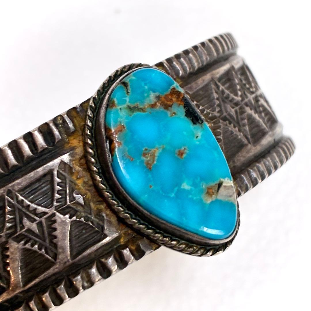 Smile　ターコイズストーン シルバーバングル　レオナルドマロニー