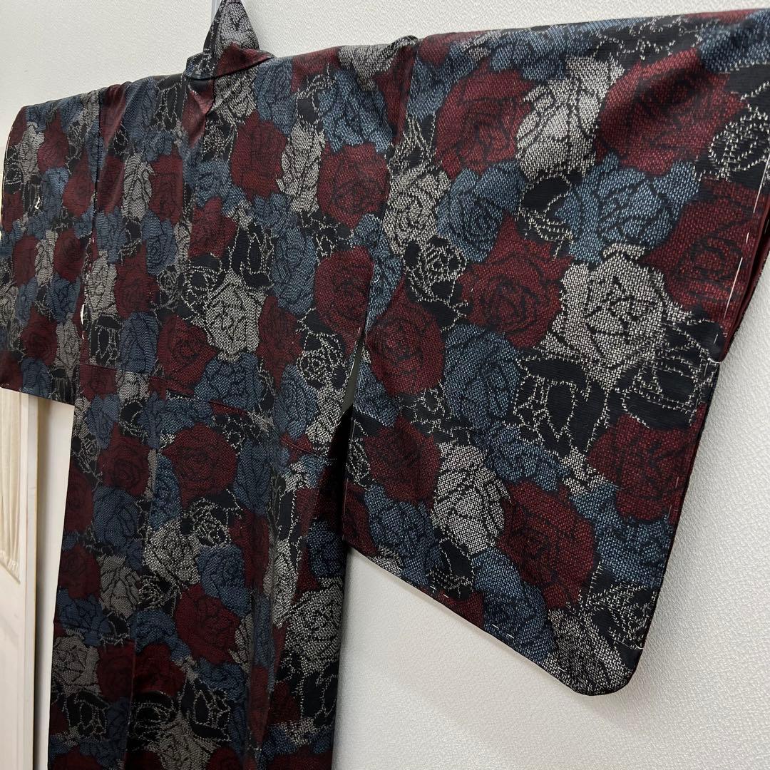 十日町紬　袷　薔薇　バラ模様の織り出し