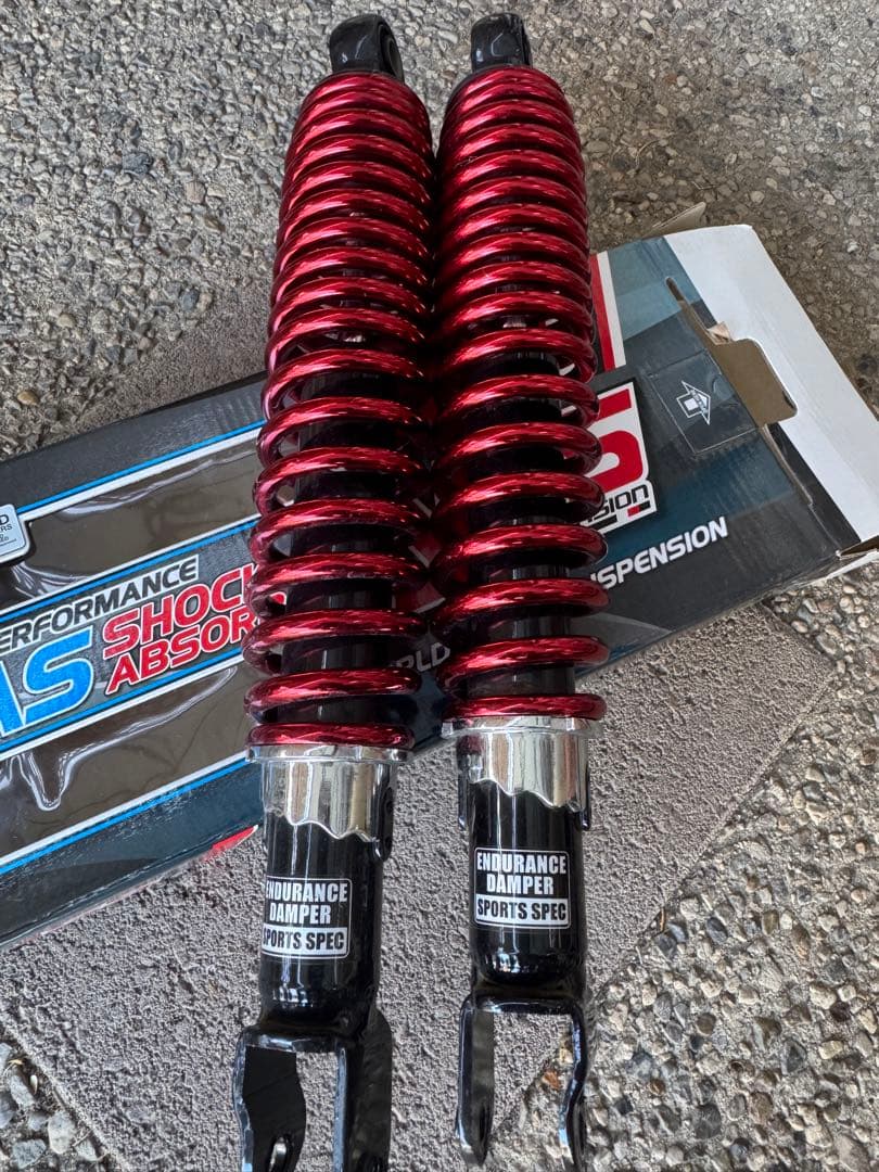 JK05 PCX ENDURANCEとキタコのフロントダウンスプリングセット