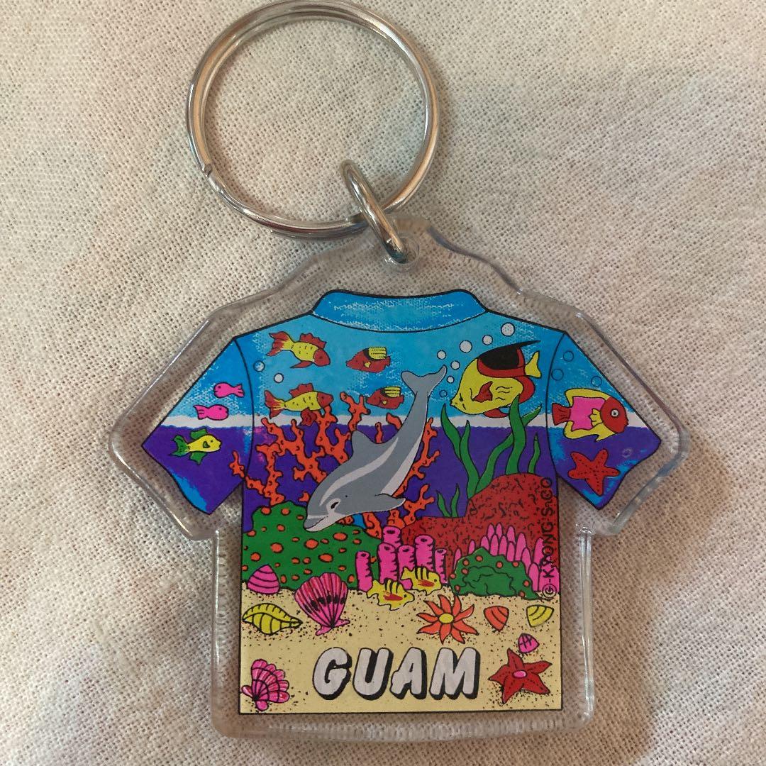 グアム　お土産　キーホルダー　アクリル　tee