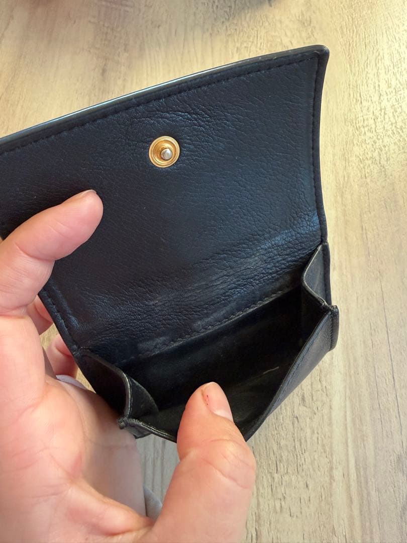 SAINT LAURENT ブラックレザー 三つ折り財布