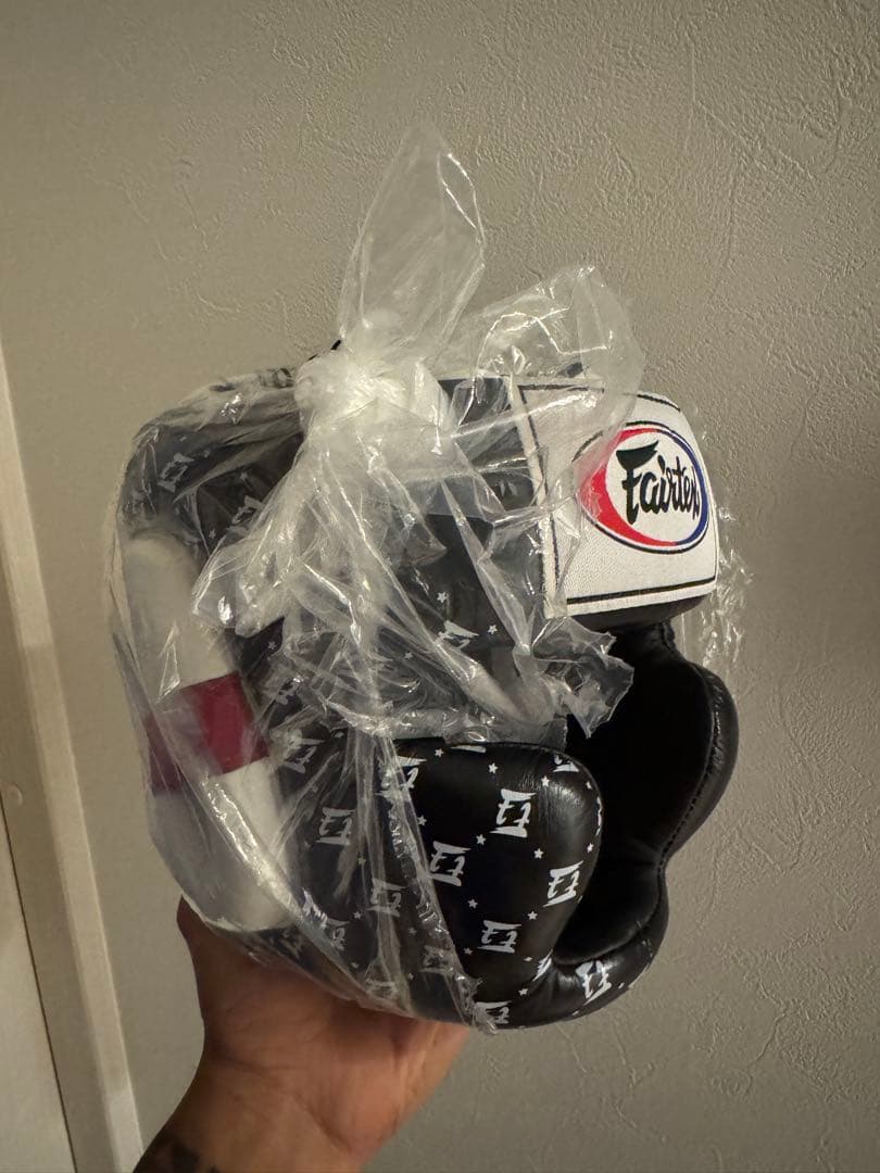 Fairtex ヘッドギア 黒色 未使用M