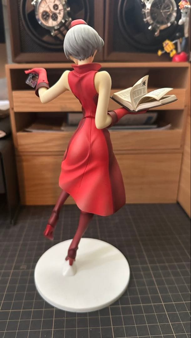 【完売品】　ペルソナ 3 フィギュア　エリザベス　フィギュア　クリスマスver