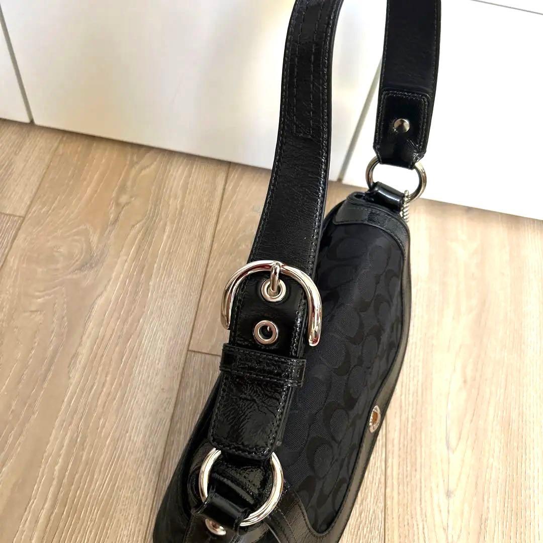 【送料込み】coach コーチ ショルダーバッグ