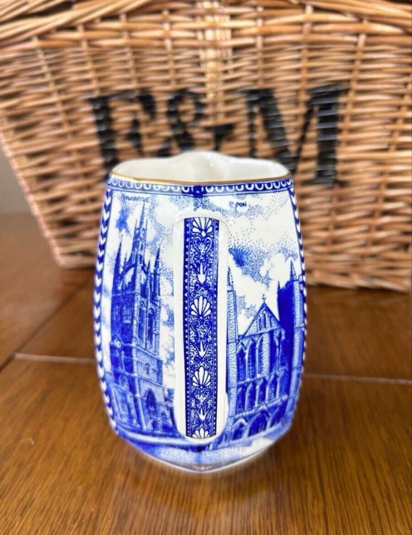 英国ティーメイカー　リントンズ　ブルーアンドホワイト　ジャグ　ピッチャー