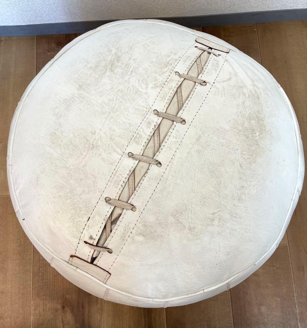 ディアモロッコ 山羊皮オットマン プフ 白 中綿付き