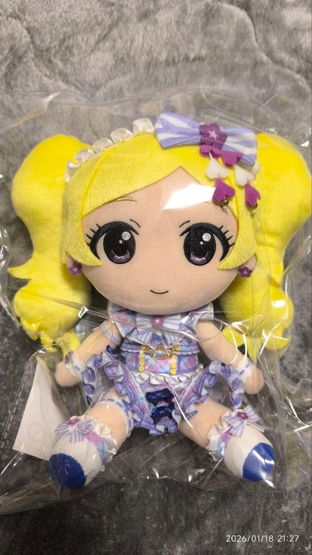 Gift アイドルマスターミリオンライブ エミリー スチュアート