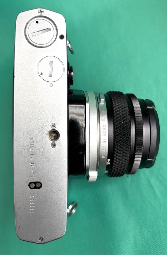 ★ OLYMPUS OM-1 (革ケース付)+ ★ 標準レンズ 50mm