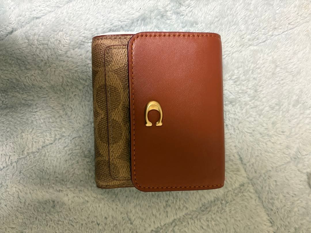 COACH コーチ　ミニトライフォールドウォレット　シグネチャー　ブラウン