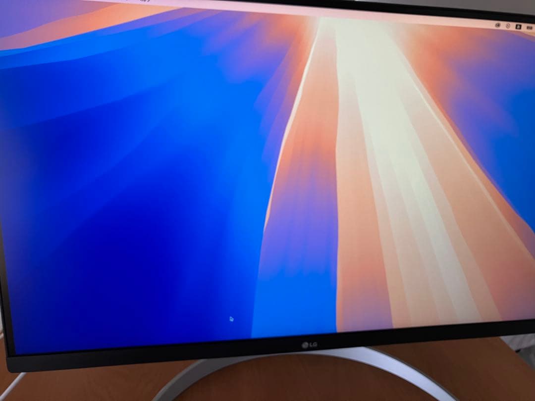 LG 4Kモニター　27BP85U