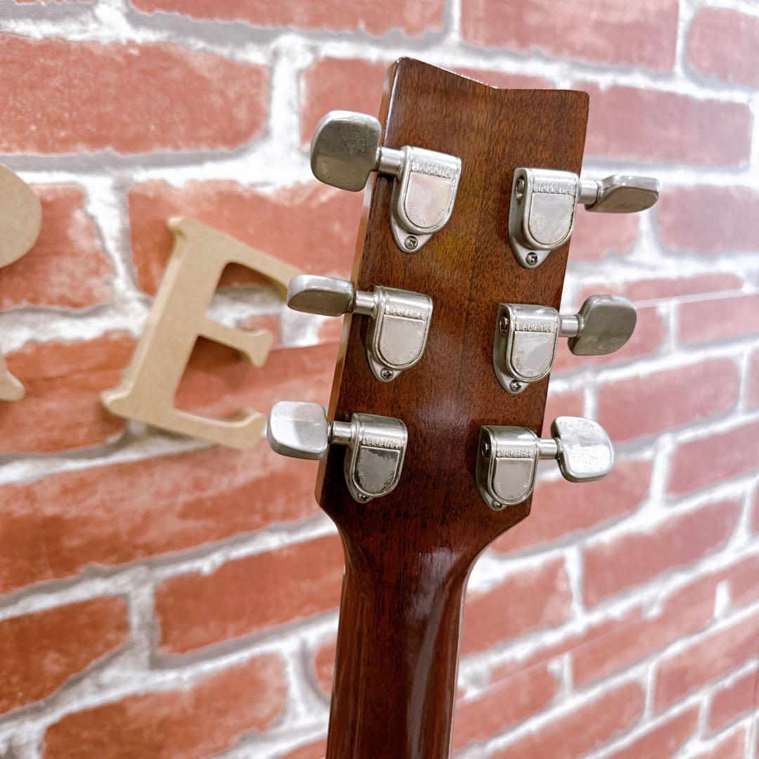 送料む無料！ヤマハ FG-210 アコースティックギター ハードケース付き