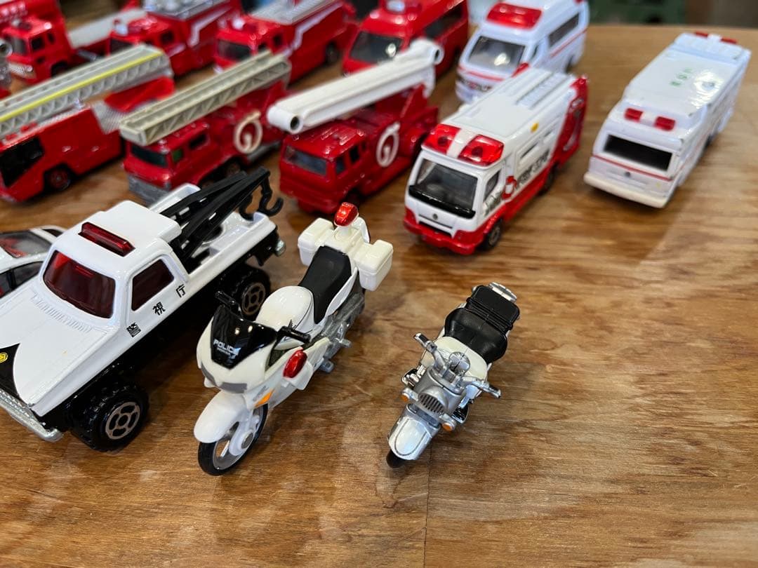 トミカ　ハイパーレスキューセット※訳あり