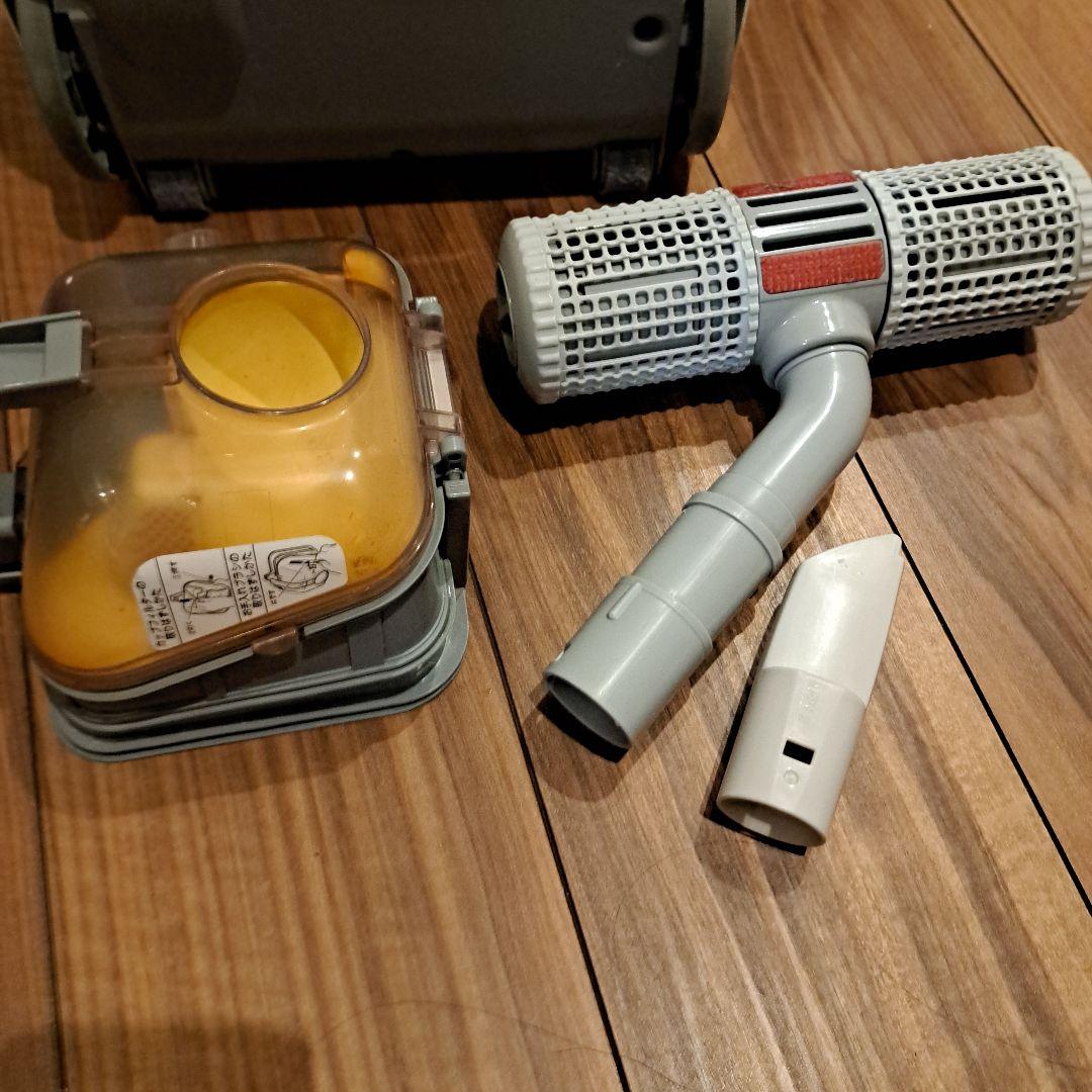 SANYO　airsis 空気清浄機能付き 掃除機