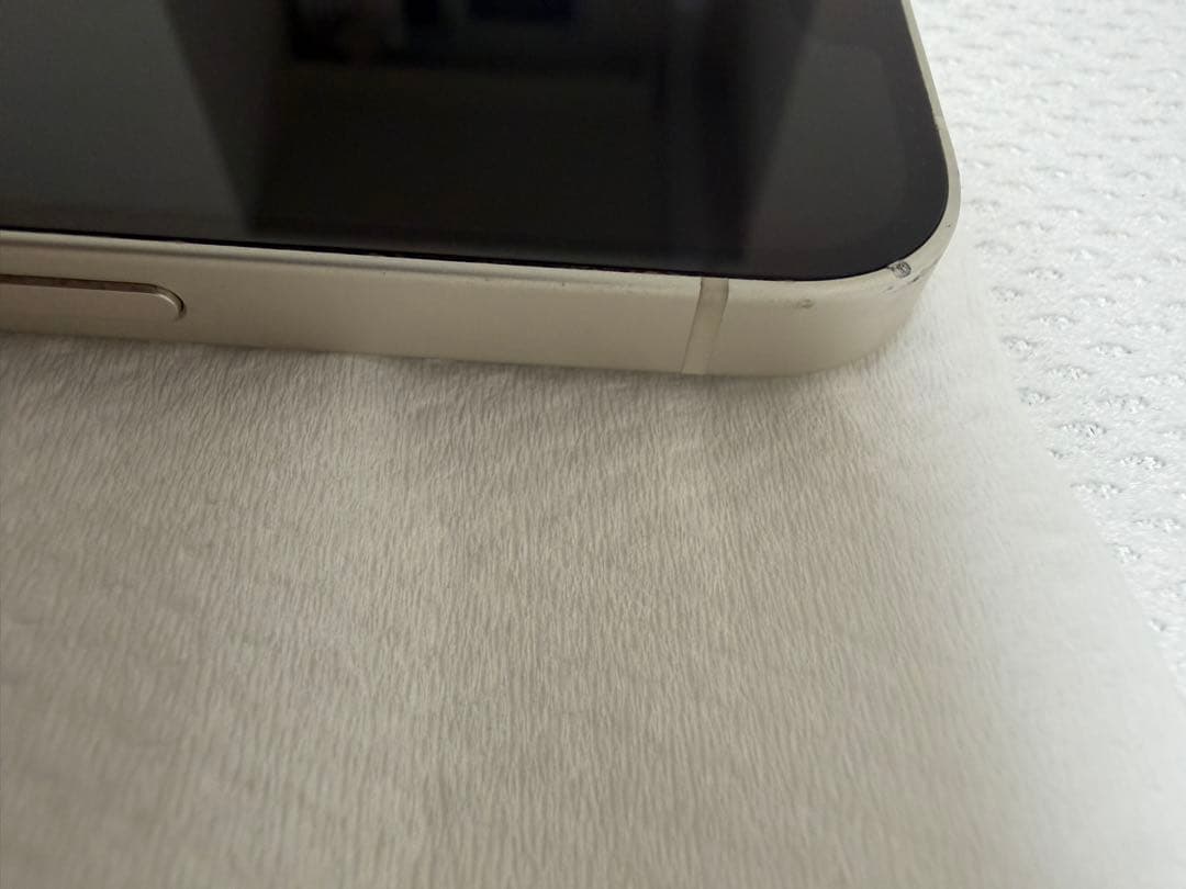 iPhone13 無印　128G スターライト