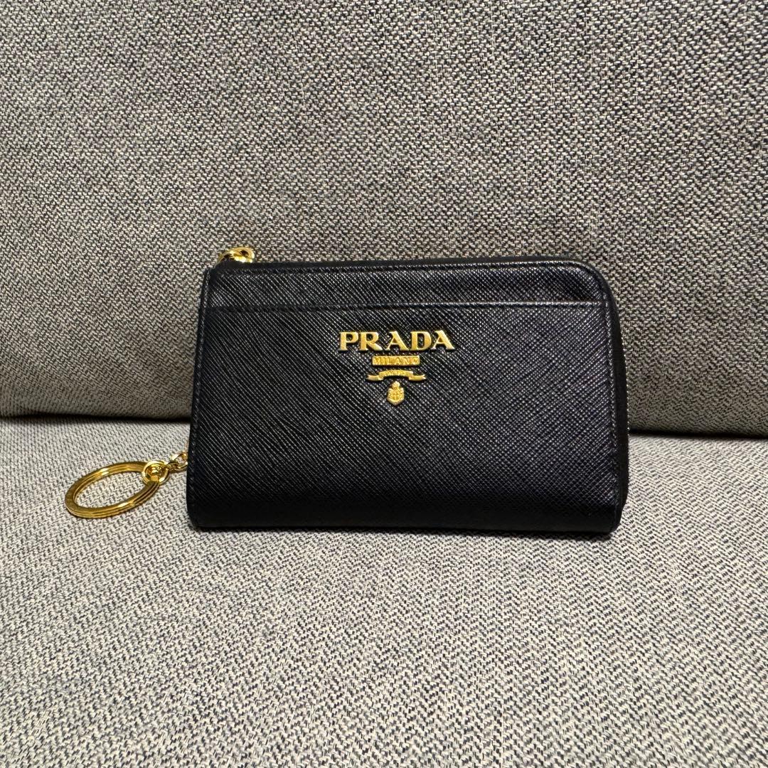 PRADA プラダ　1PP122 サフィアーノ レザー キーチェーン