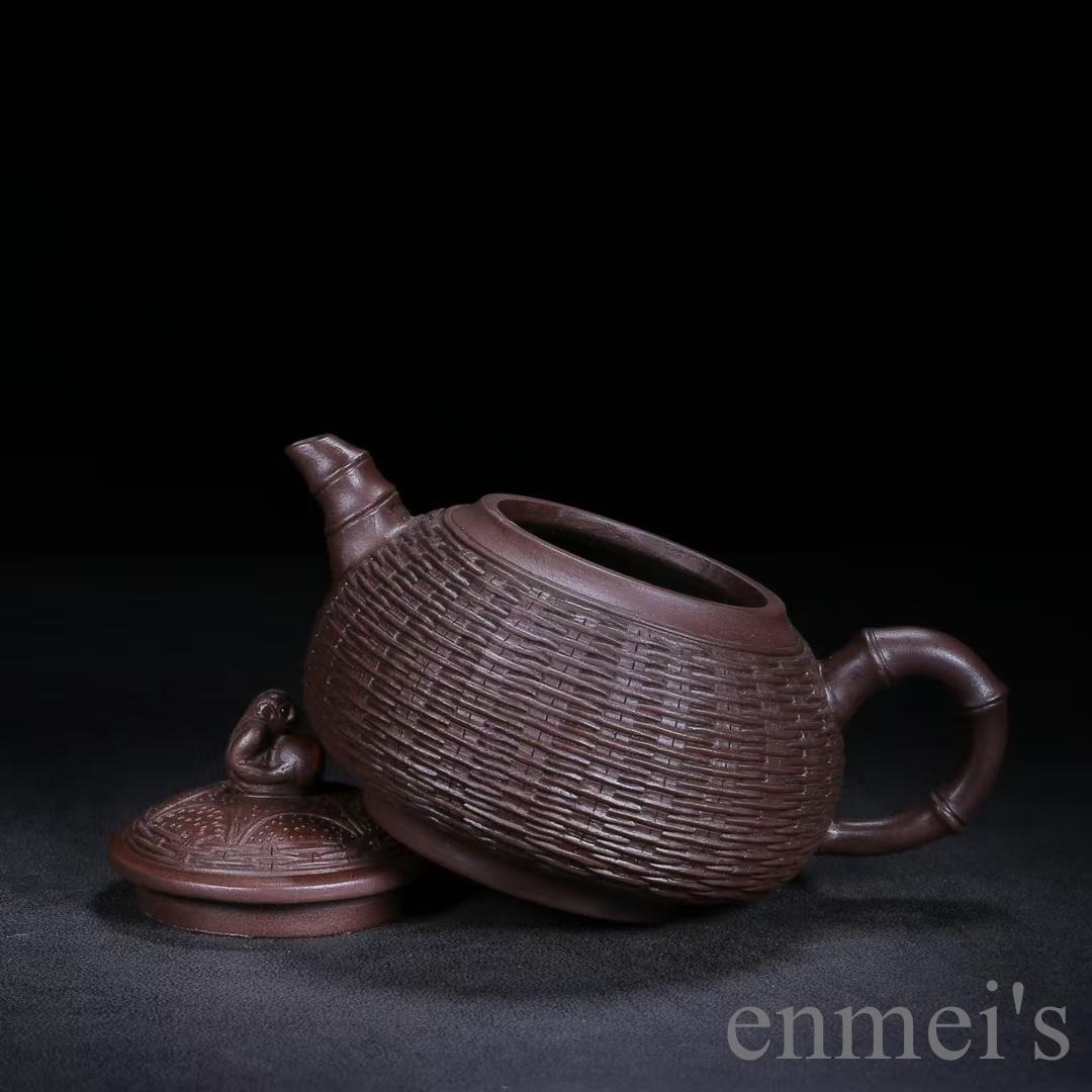 中国古美術 宜興 紫砂壺 靈猴献瑞壺 底款:汪寅仙 原鉱紫泥 急須 茶壺 唐物