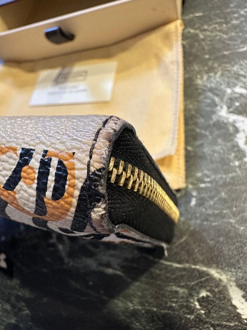 本日限定値下げ！ ルイヴィトン ジャイアント モノグラム ジッピーパース