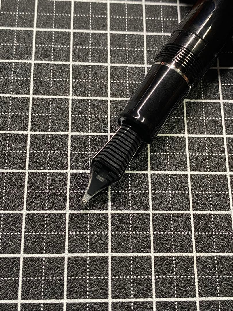 SAILOR 長刀研ぎ シルバートリム　万年筆　字幅NM