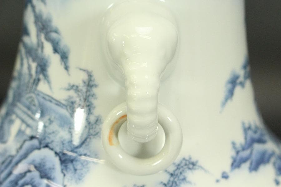 鍋島 象耳 染付 山水紋 花瓶 共箱 美品(BB494)