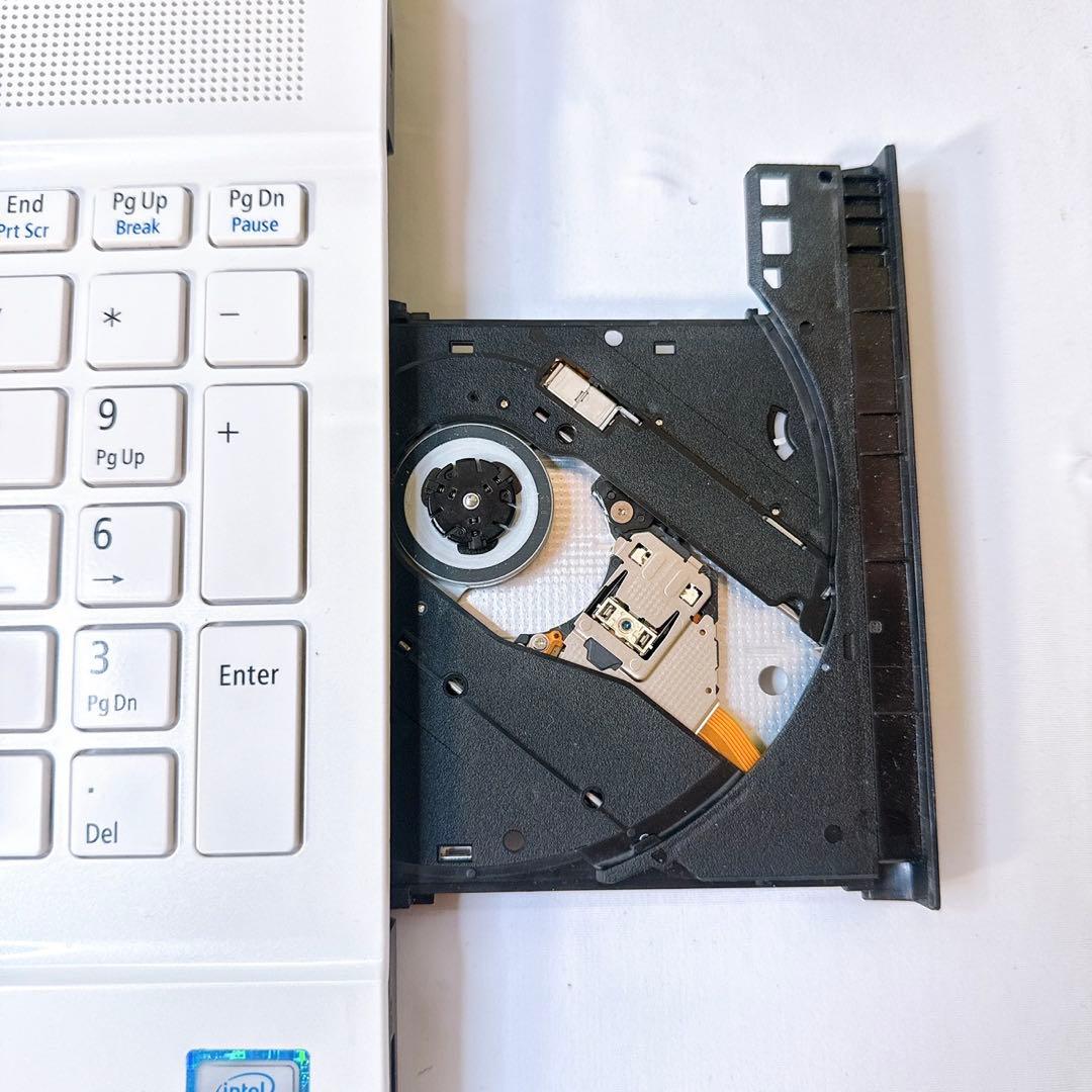 マウス付き❤️Windows11❤️動画編集や事務作業❣️配信観たり家計簿作成など❤️