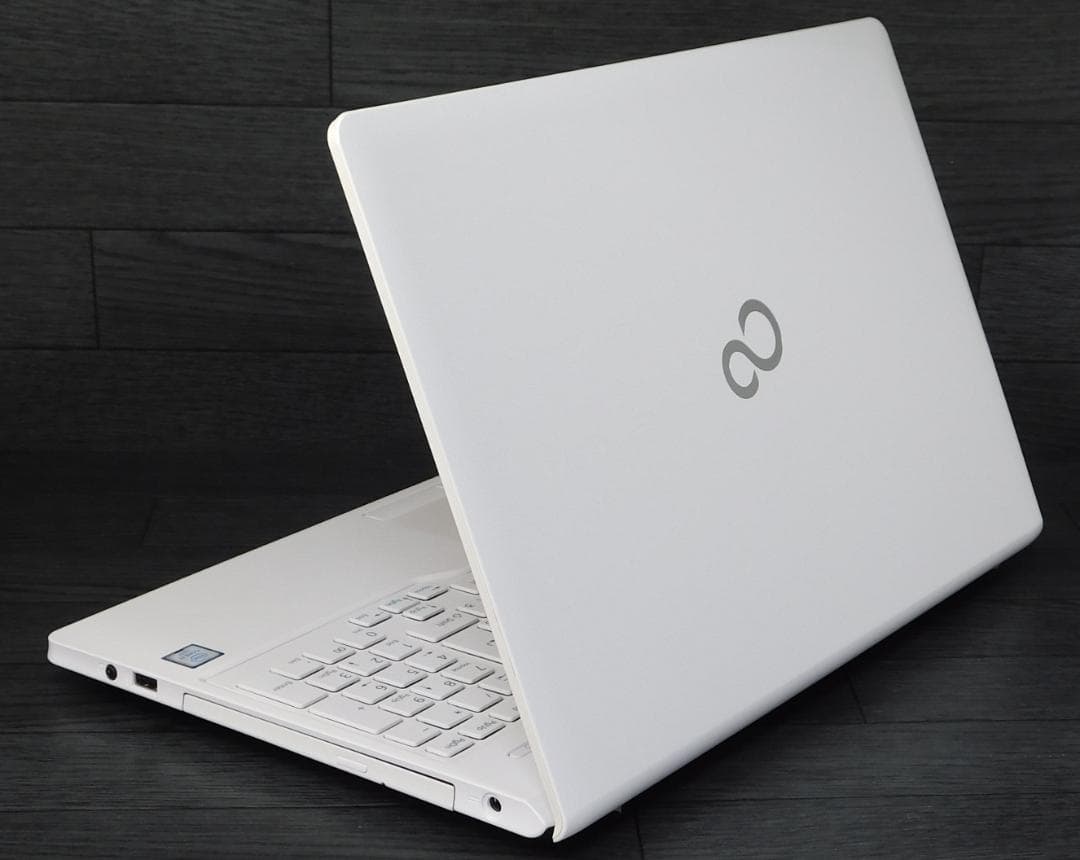 ■Windows11■Corei7■SSD■富士通ノートパソコン■1119