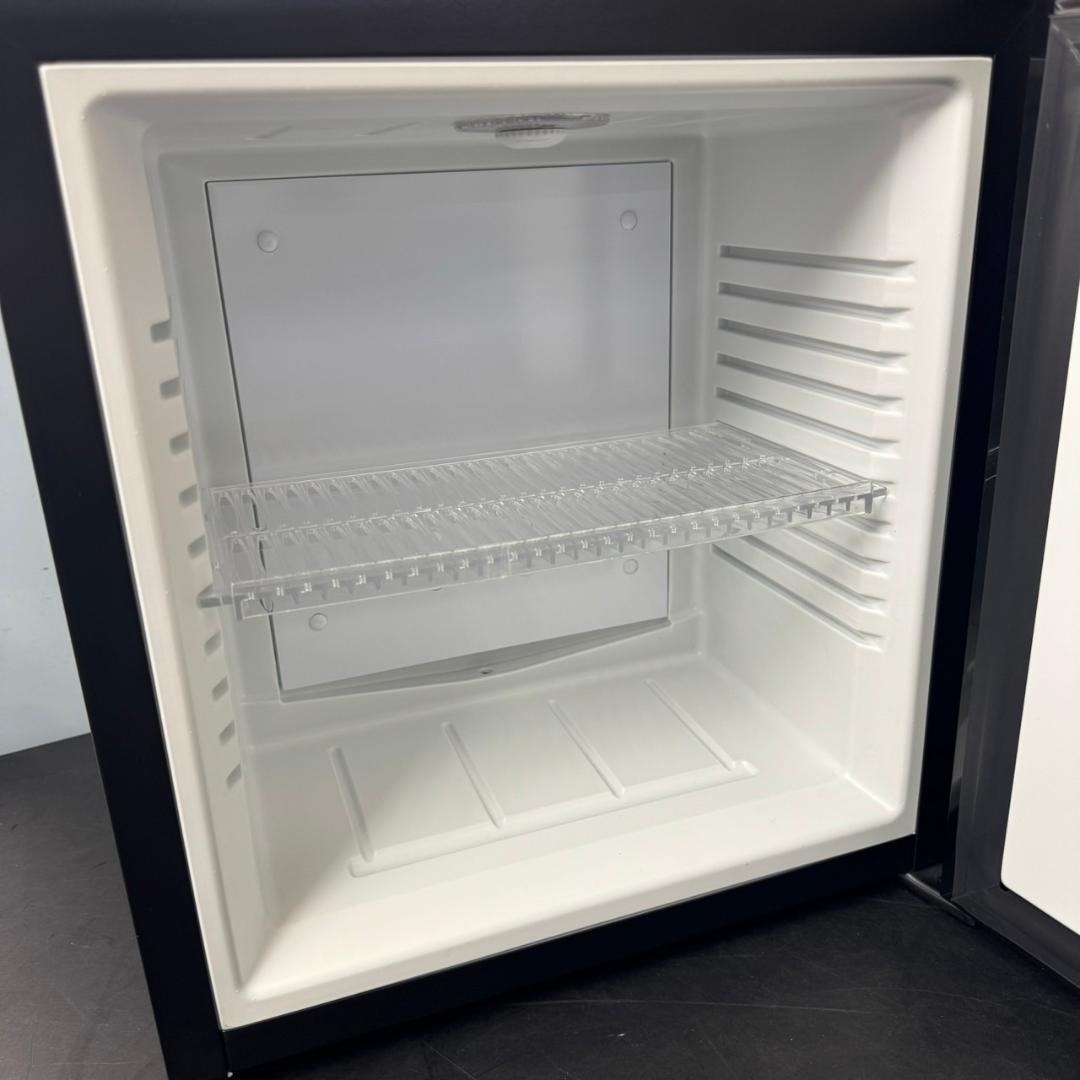 ☆A-stage　1ドアミラー冷蔵庫　AR-20L01MG　ペルチェ式　21年製