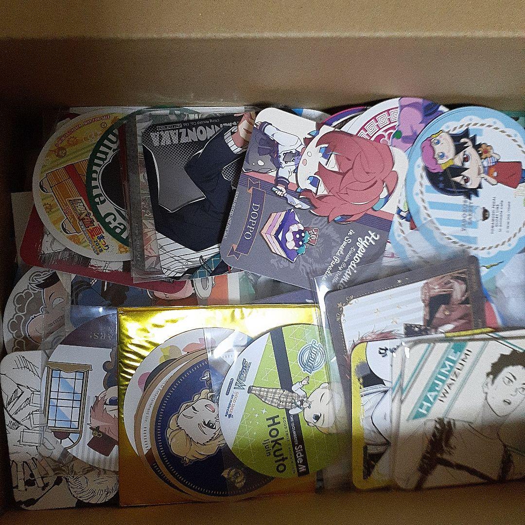 アニメ・マンガ・キャラクター　紙類　紙系　紙雑貨　大量　まとめ売り